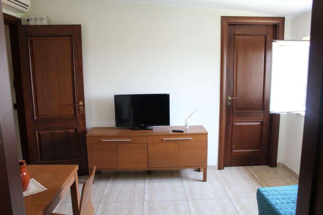 L'Occhio Sul Vesuvio Appartamento Con Terrazza Privata E Casa Vacanza Senza Terrazza Privata Naples Exterior photo